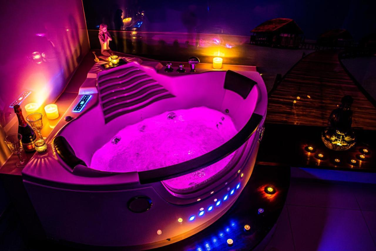 Jacuzzi Apartment Zen คราคูฟ ภายนอก รูปภาพ