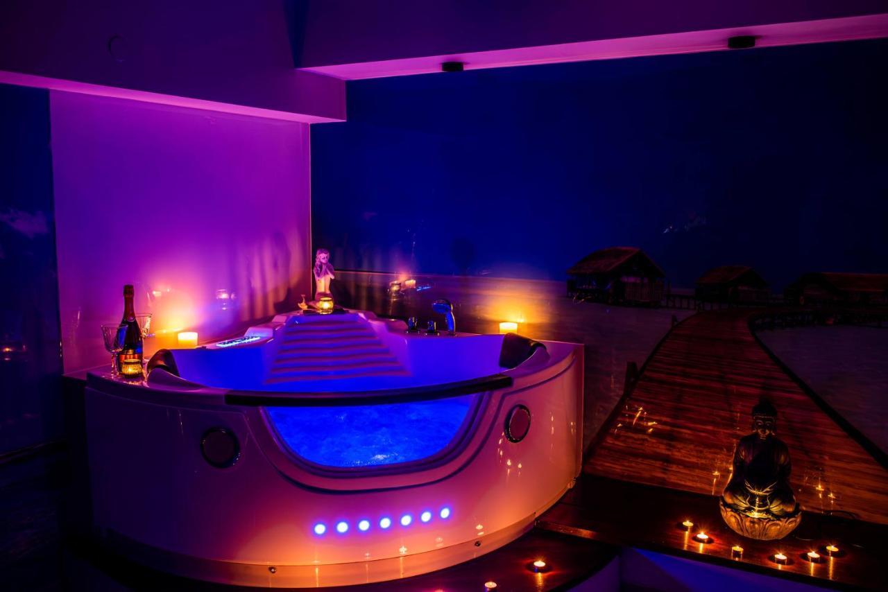 Jacuzzi Apartment Zen คราคูฟ ภายนอก รูปภาพ